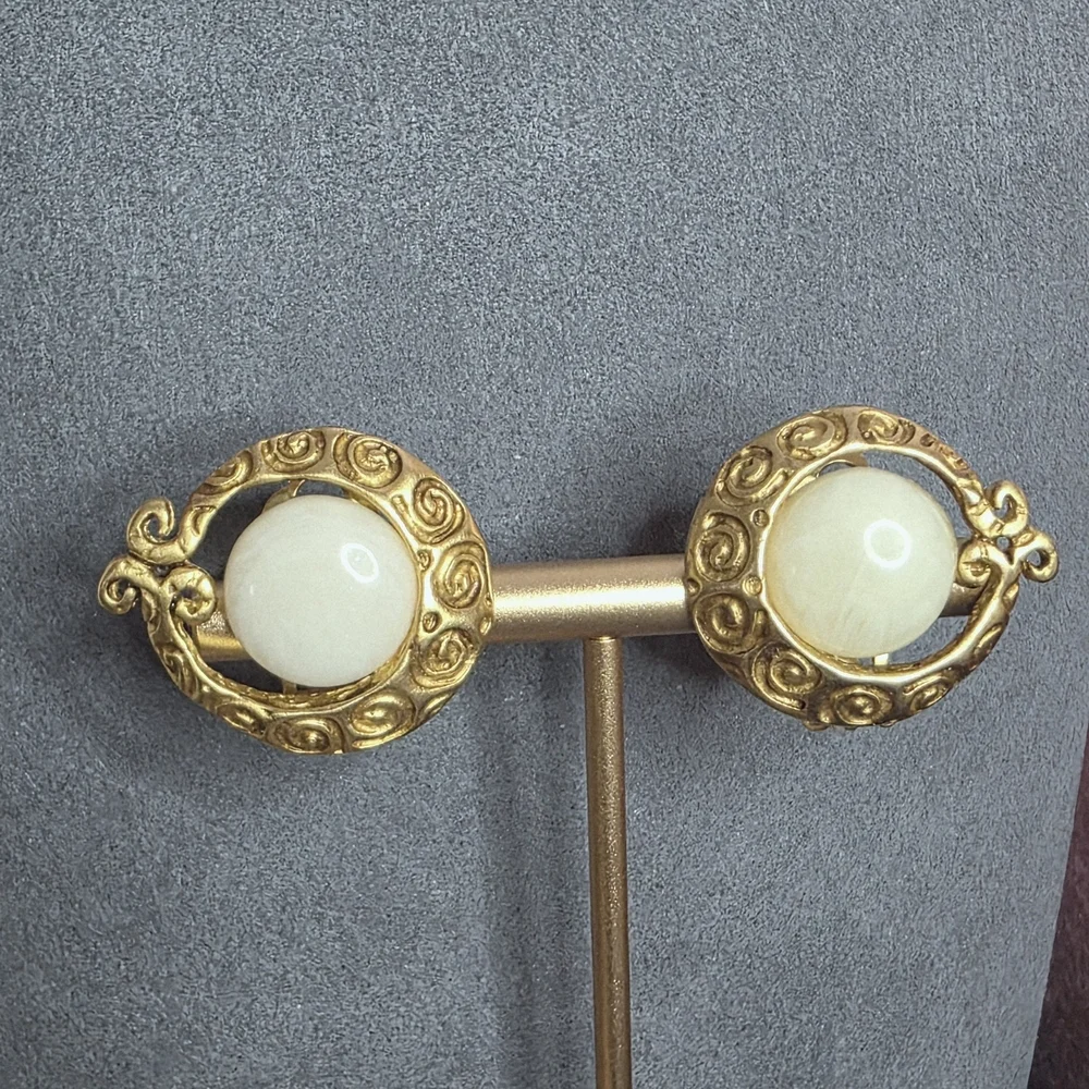Vintage Givenchy Clip-On Earrings Gold Tone White Cabochon 770 - Picture 3 of 11